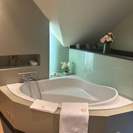 Sophia Rooms 14 Маасмехелен Экстерьер фото